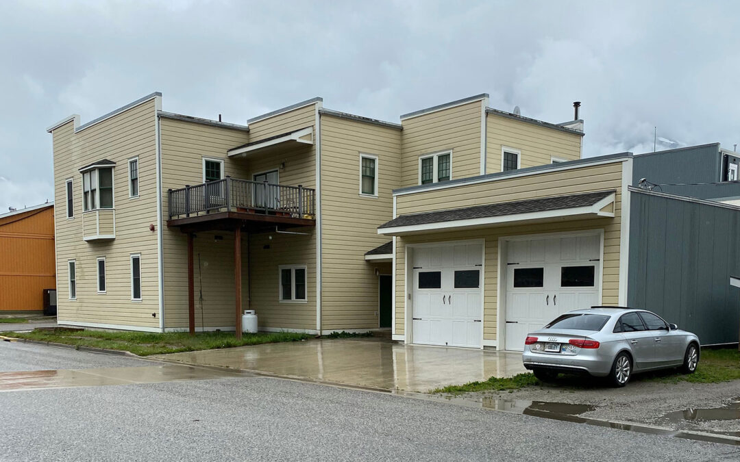 French Alley Apartments